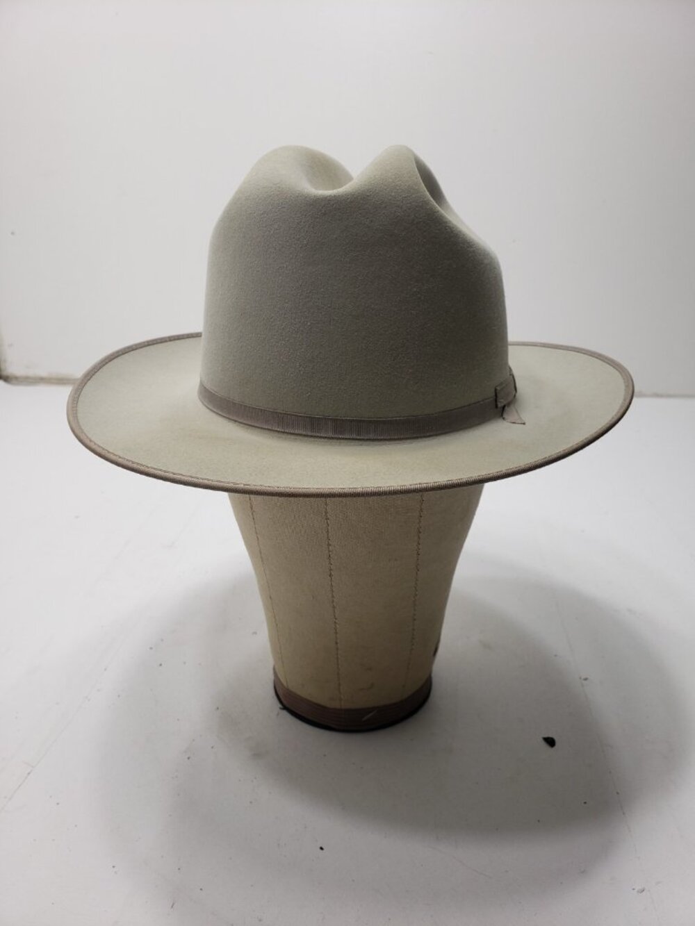 John B Stetson 5X Beaver Mist Gray Cowboy Hat Size 7 Southwest Hats